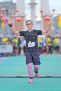 BIB: 
                            <button type="button" onclick="openModal(21765353)" class="btn btn-primary btn-sm float-right btn-popup" data-toggle="modal" data-target=".modal-high-quality">
                        <i class="fas fa-shopping-cart"></i> Add to Cart
                    </button>
                                            <button type="button" onclick="isThisMe(21765353, true)" class="btn btn-success btn-sm float-right btn-popup btn-isme hidden" data-toggle="tooltip" data-placement="bottom" title="นี่คือรูปของคุณใช่ไหม คลิกที่นี่เพื่อเอาเข้าอัลบั้ม">
                        <i class="fas fa-plus"></i> Add to album
                    </button>
                    <button type="button" onclick="isThisMe(21765353, false)" class="btn btn-warning btn-sm float-right btn-popup btn-isnotme hidden">
                        <i class="fas fa-ban"></i> Remove from album
                    </button>